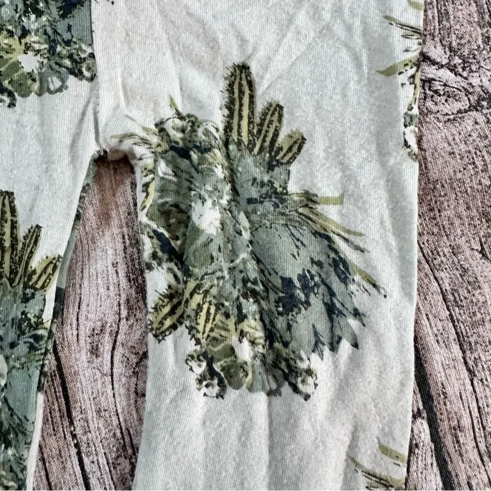Kate Quinn Bamboo Collection Floral/Succulent Print 2 Piece Outfit Size 12-18